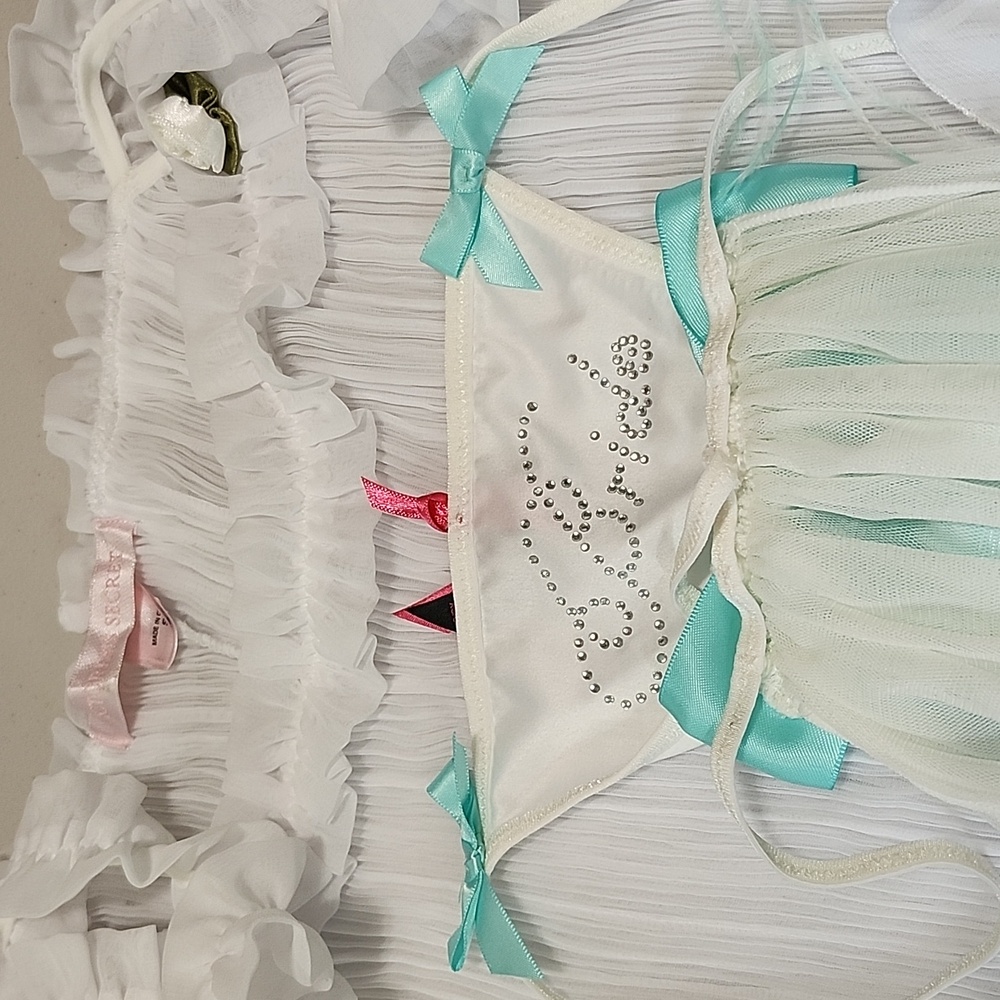 NWOT Victoria's Secret 5-pcs Bridal Shower Gift Set - Picture 2 of 12
